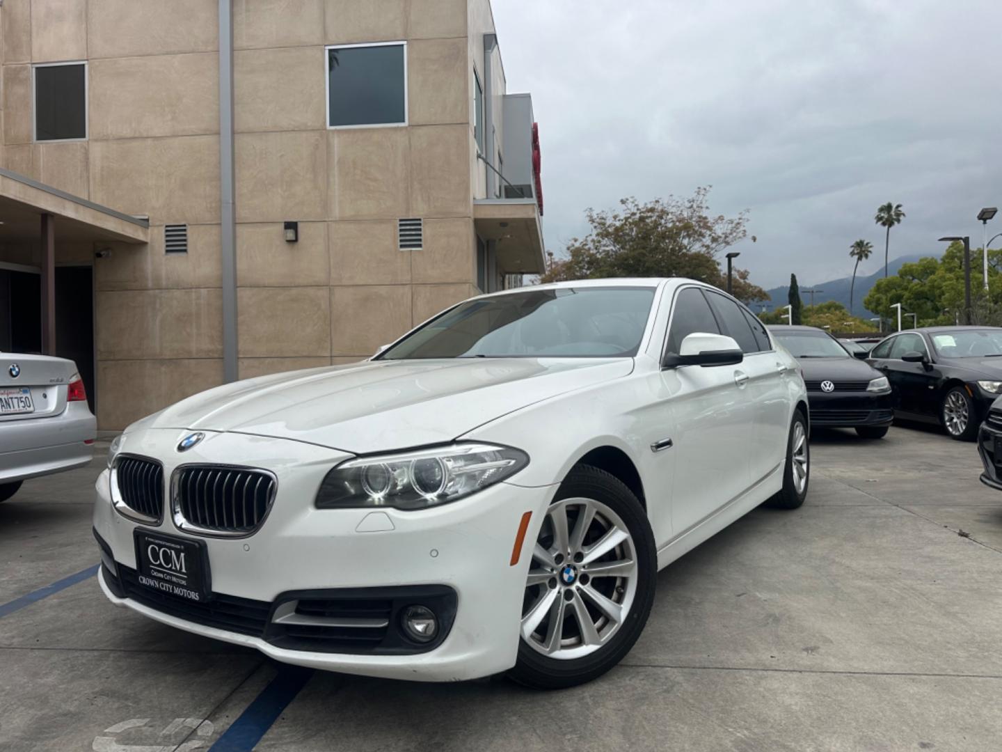 2015 WHITE /Black BMW 5-Series Leather (WBA5A7C54FG) with an 4 Cylinder engine, Automatic transmission, located at 30 S. Berkeley Avenue, Pasadena, CA, 91107, (626) 248-7567, 34.145447, -118.109398 - The 2015 BMW 528i xDrive stands as a beacon of luxury, performance, and advanced technology, embodying the pinnacle of German engineering. With only 72,430 miles, this well-maintained vehicle offers a remarkable driving experience that combines comfort, style, and reliability. Whether you have an im - Photo#1